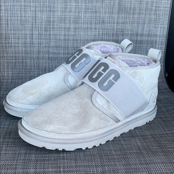 UGG Neumel ll Graphic Gray Suede Boots Winter shoes Women's size